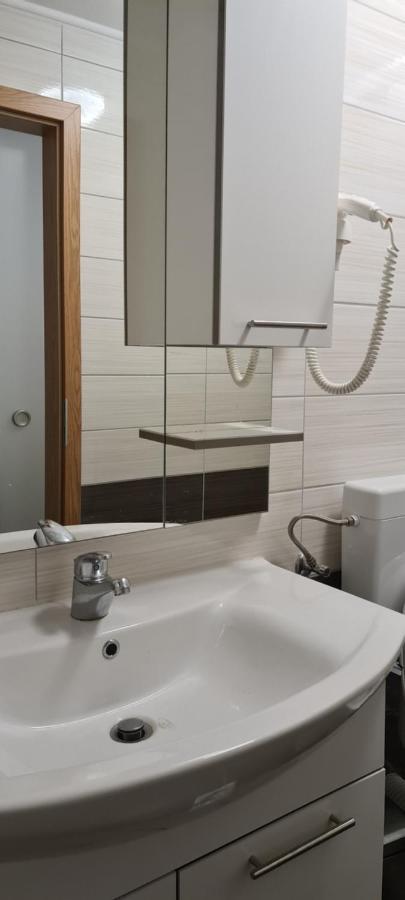 Luxury Apartments Oasis لومباردا المظهر الخارجي الصورة